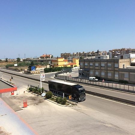 Hotel Zio Cataldo كوراتو المظهر الخارجي الصورة